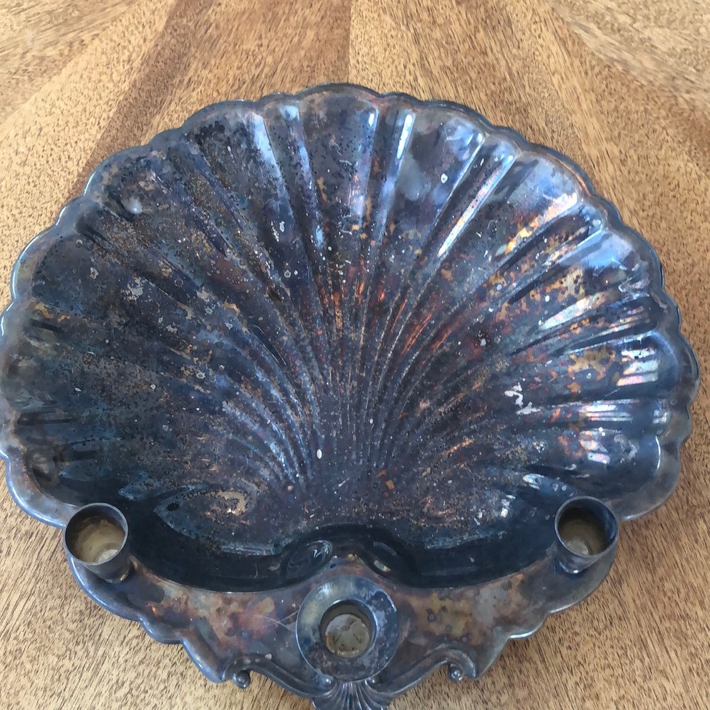 The Sheffield clam shell platter